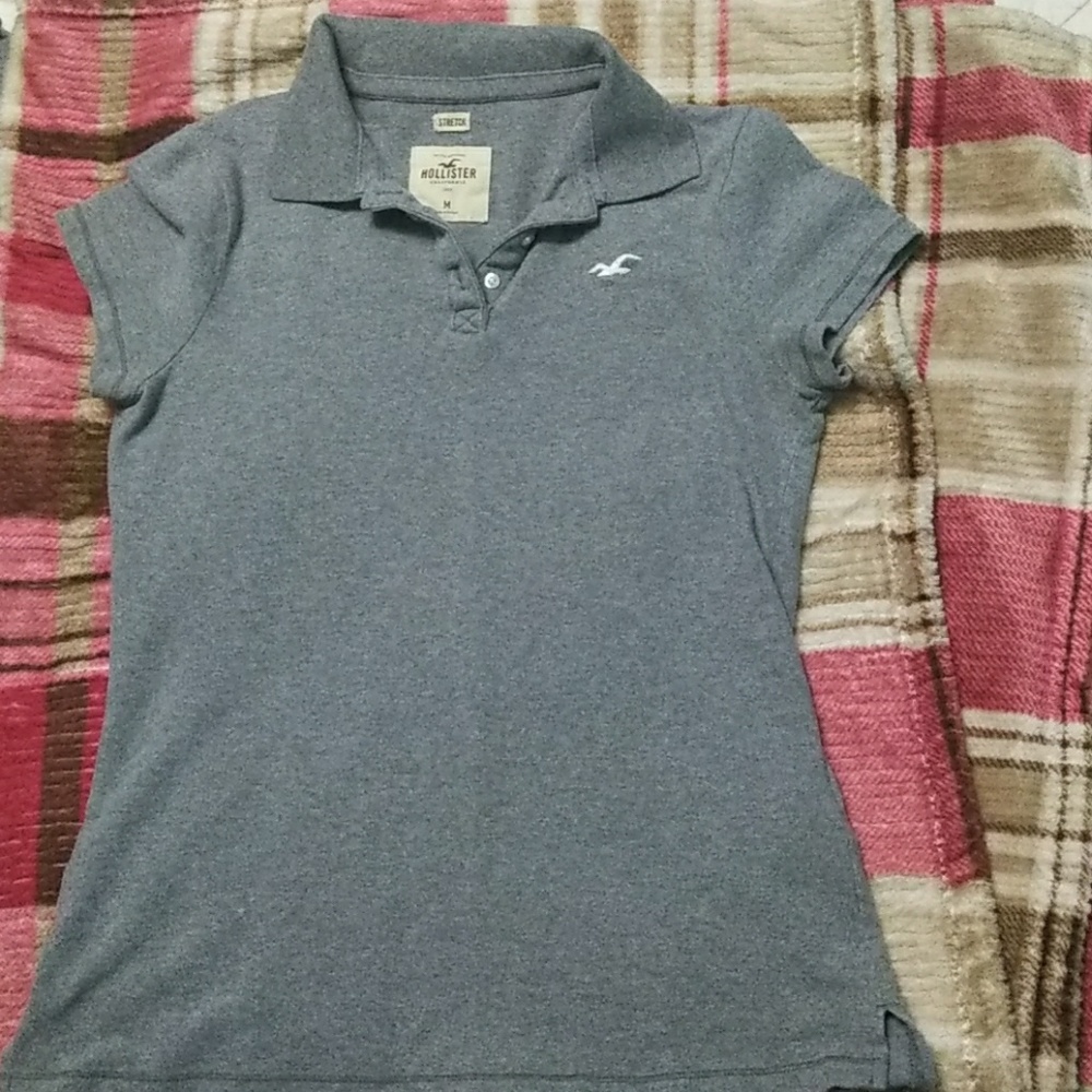 3 hollister tees short sleeve